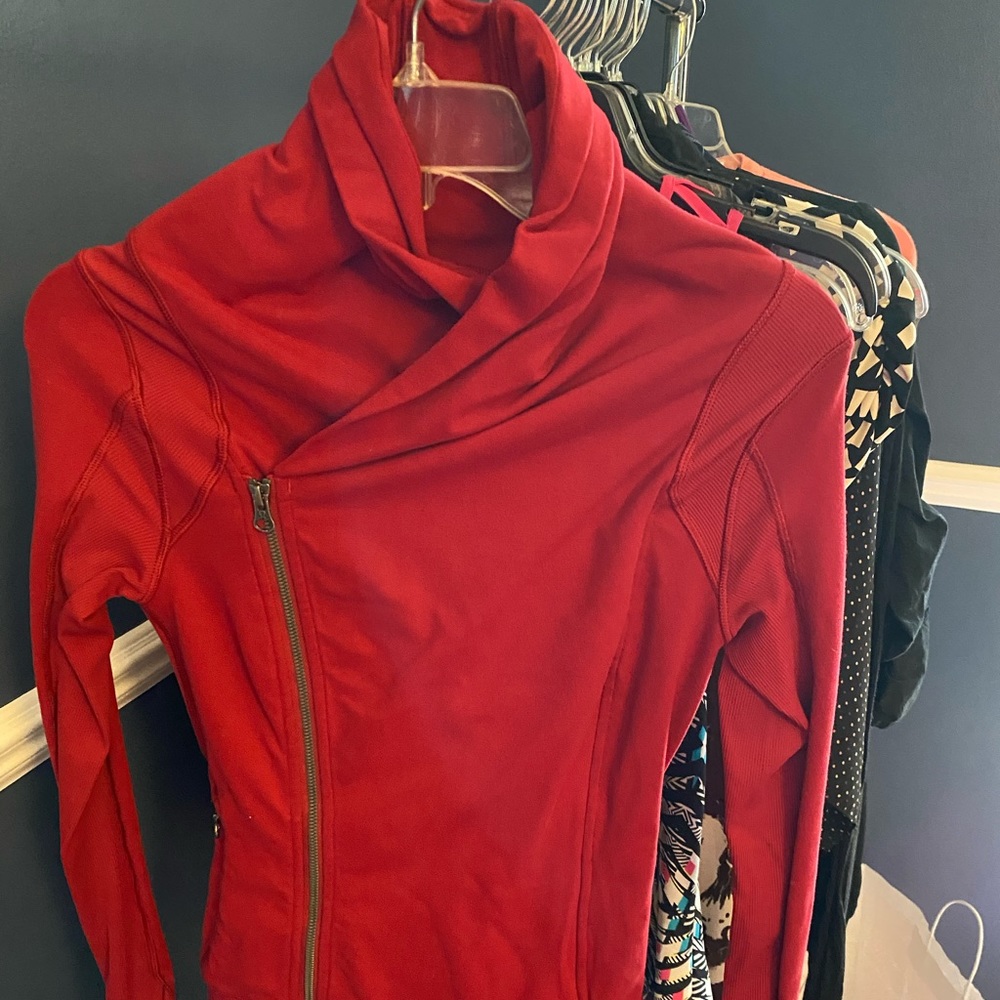 Lululemon full-zip